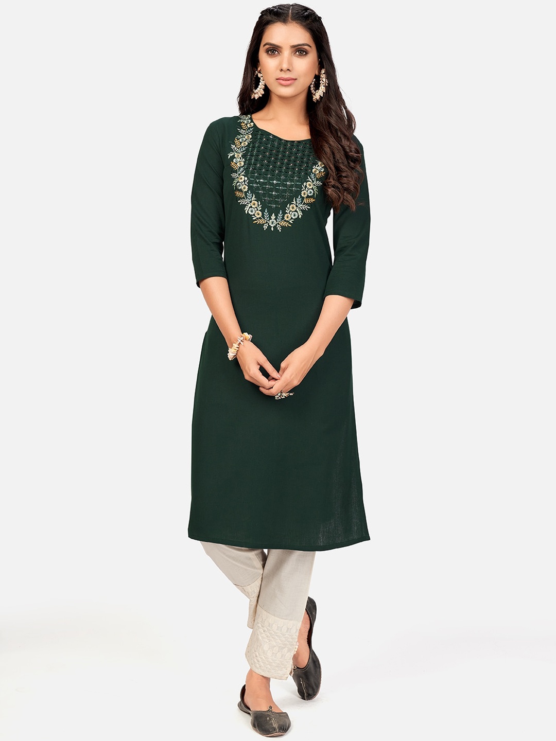 

Vbuyz Women Green Ethnic Motifs Embroidered Mirror Work Kurta