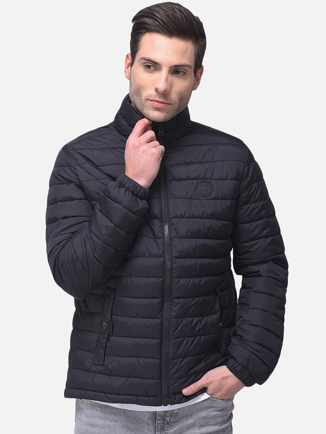 

Woodland Men Navy Blue Striped Water Resistant Longline Puffer Jacket