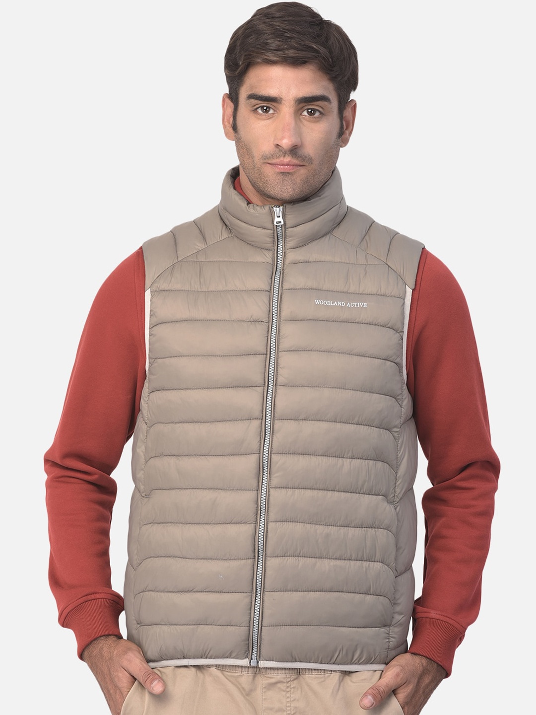 

Woodland Men Brown Solid Water Resistant Padded Jacket