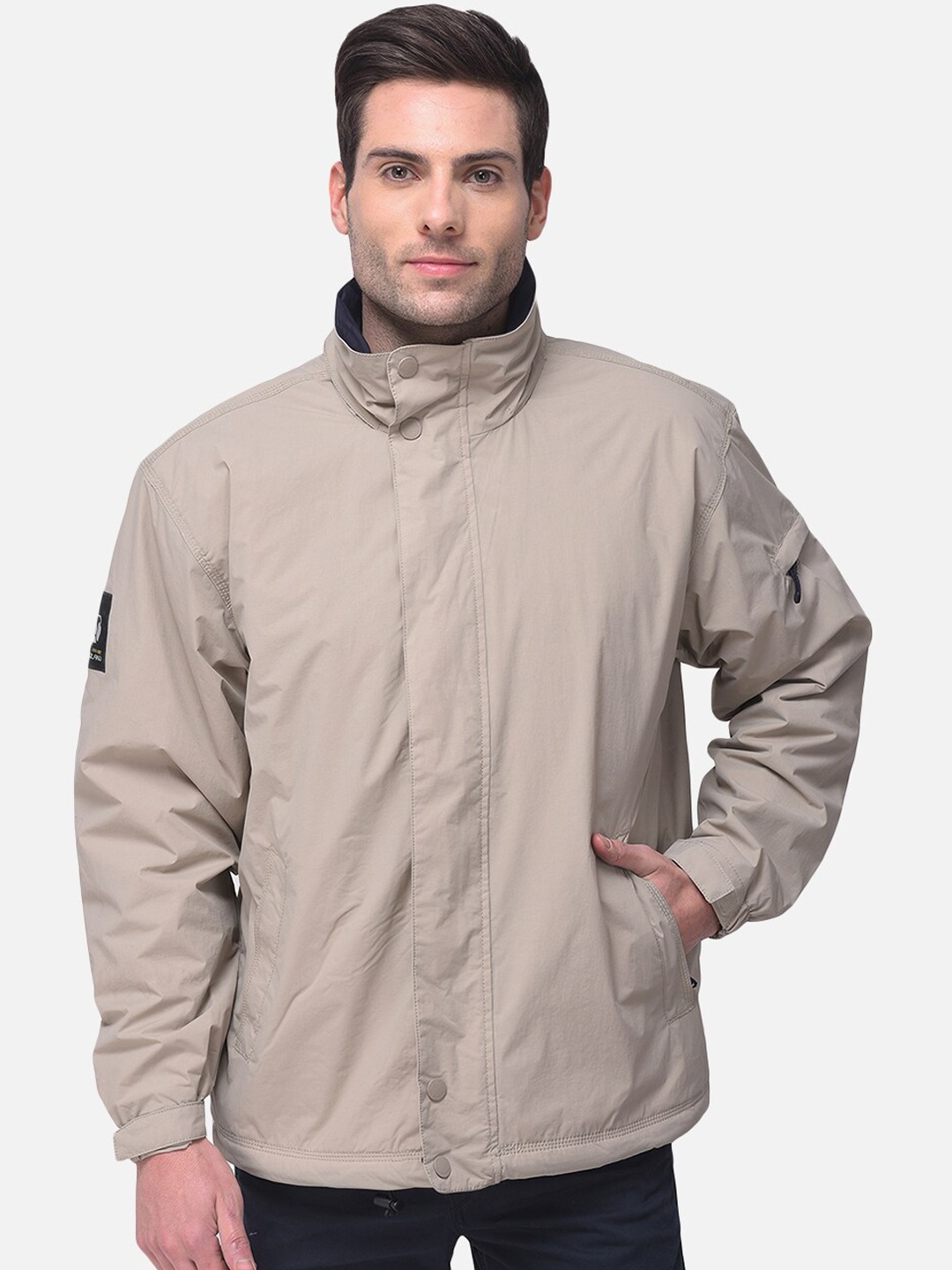 

Woodland Men Beige Water Resistant Padded Jacket