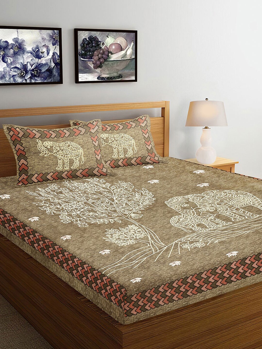 

Ispace Brown AROMA 120 TC Cotton Jaipuri King Bedsheet With 2 Pillow Covers