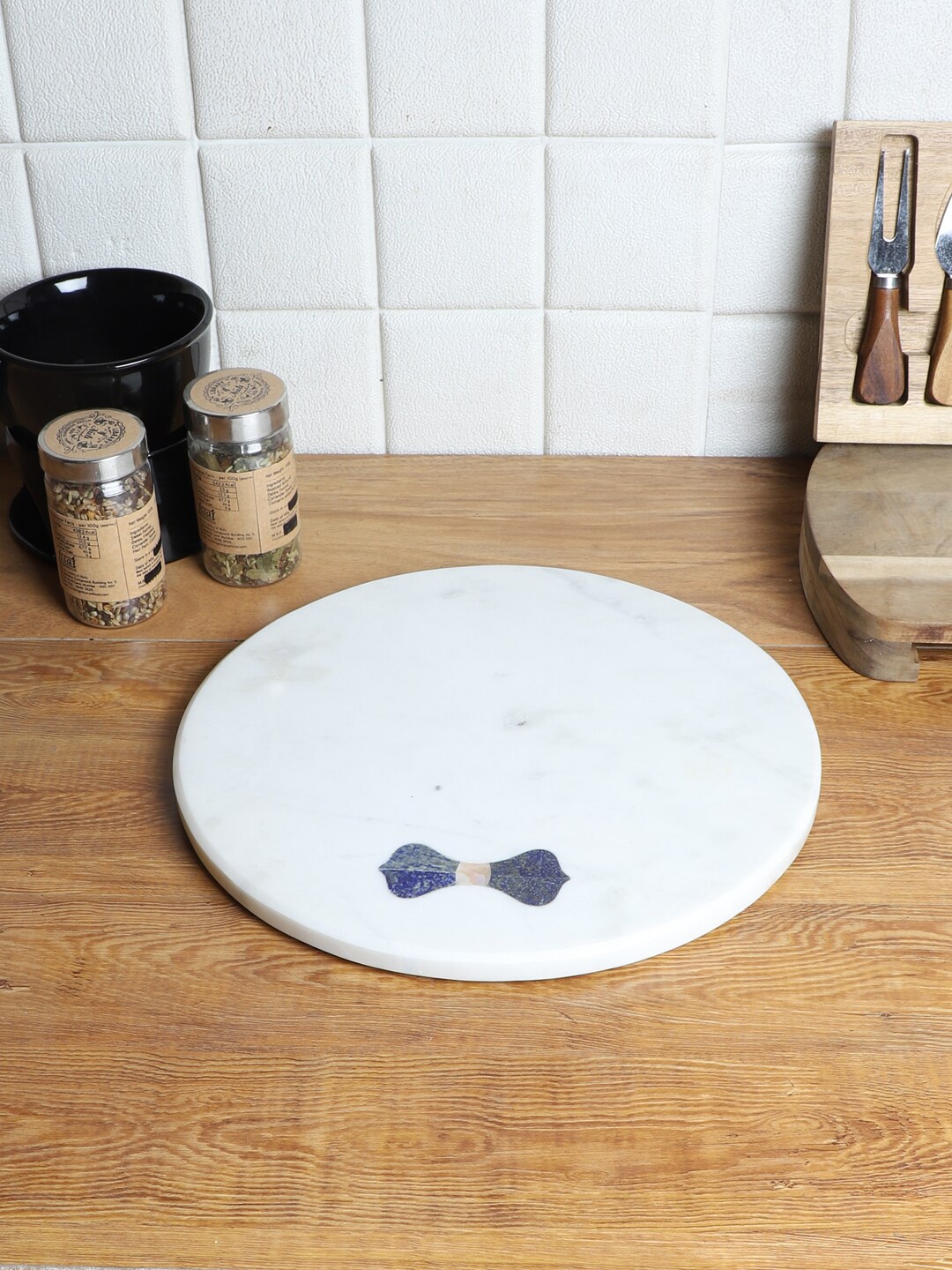 

NikkisPride White Lapiz Lazuli Stone Inlay Marble Bow Tie Platter