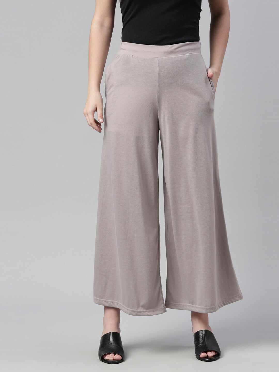 

Souchii Women Grey Knitted Ethnic Palazzos