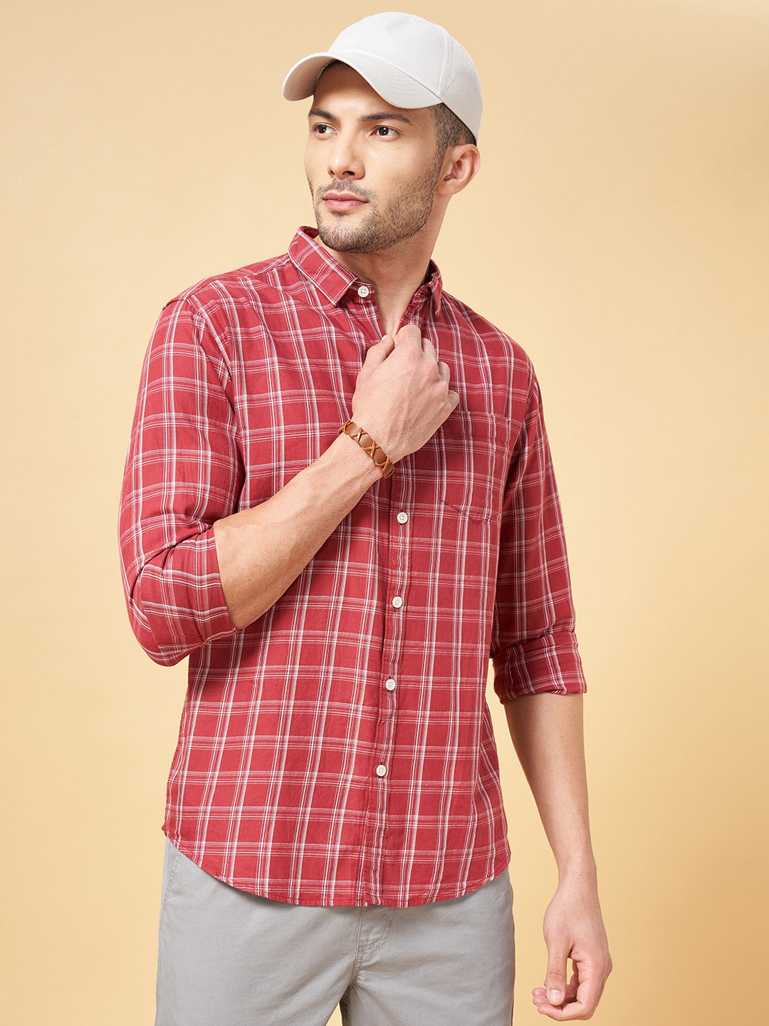 

Urban Ranger by pantaloons Men Red Slim Fit Tartan Checked Casual Shirt