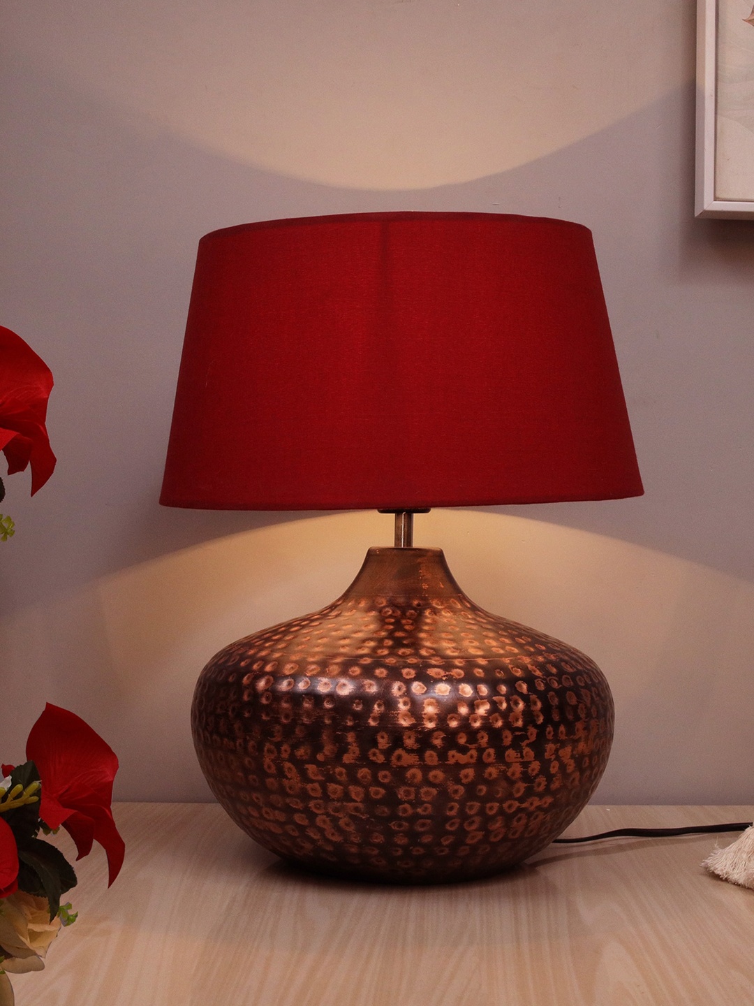 

Homesake Red & Copper-Toned Antique Hammered Table Lamp