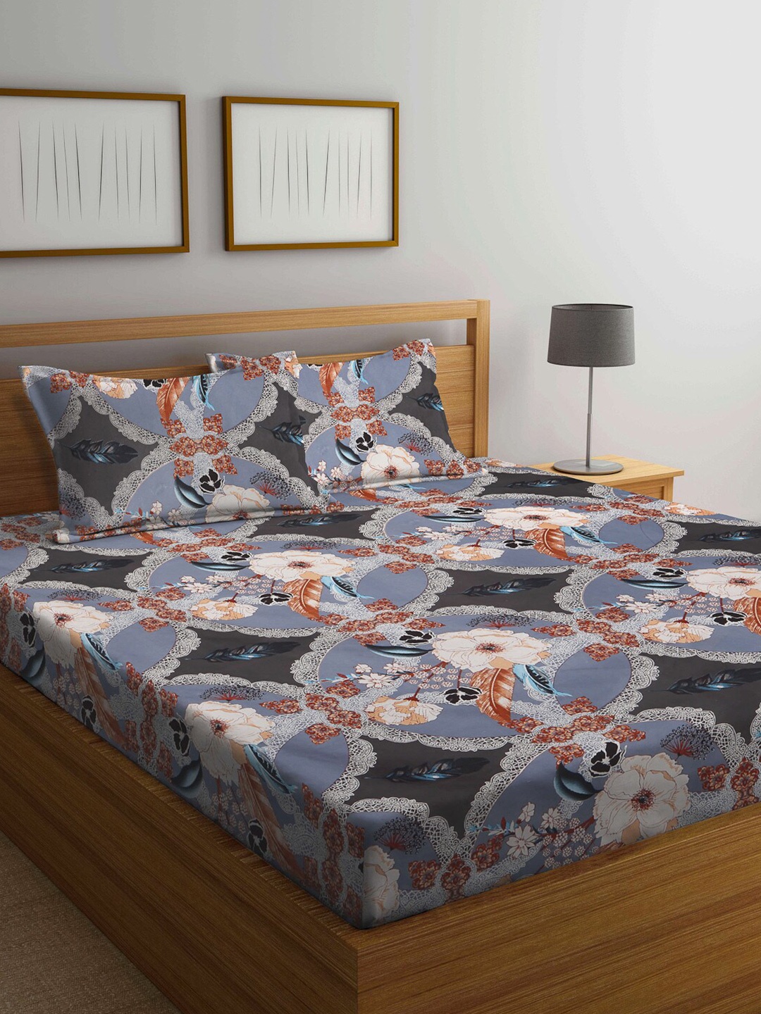

KLOTTHE Multicoloured Floral 210 TC Queen Bedsheet With 2 Pillow Covers, Multi