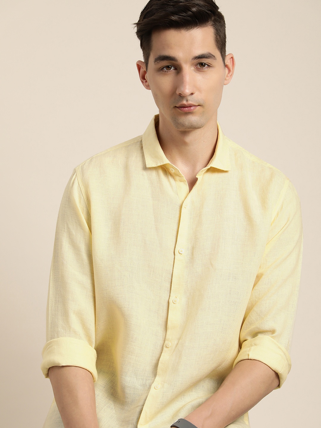 

ether Men Yellow Solid Linen Casual Shirt