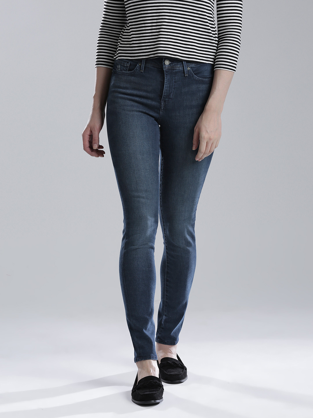 

Levis Blue Shaping Skinny Stretchable Jeans 311