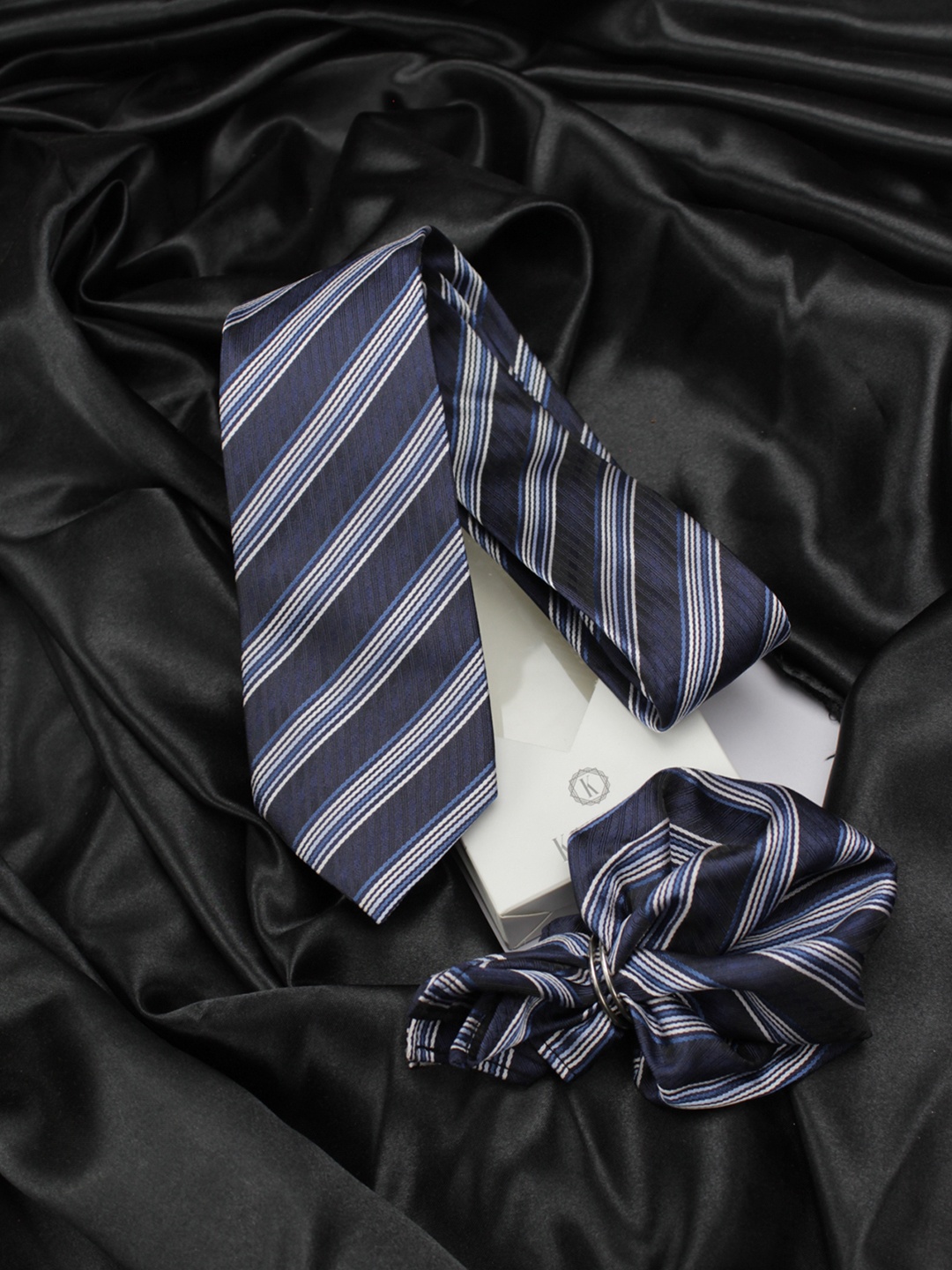 

KOVOVE Black Striped Tie & Pocket Square Gift Set