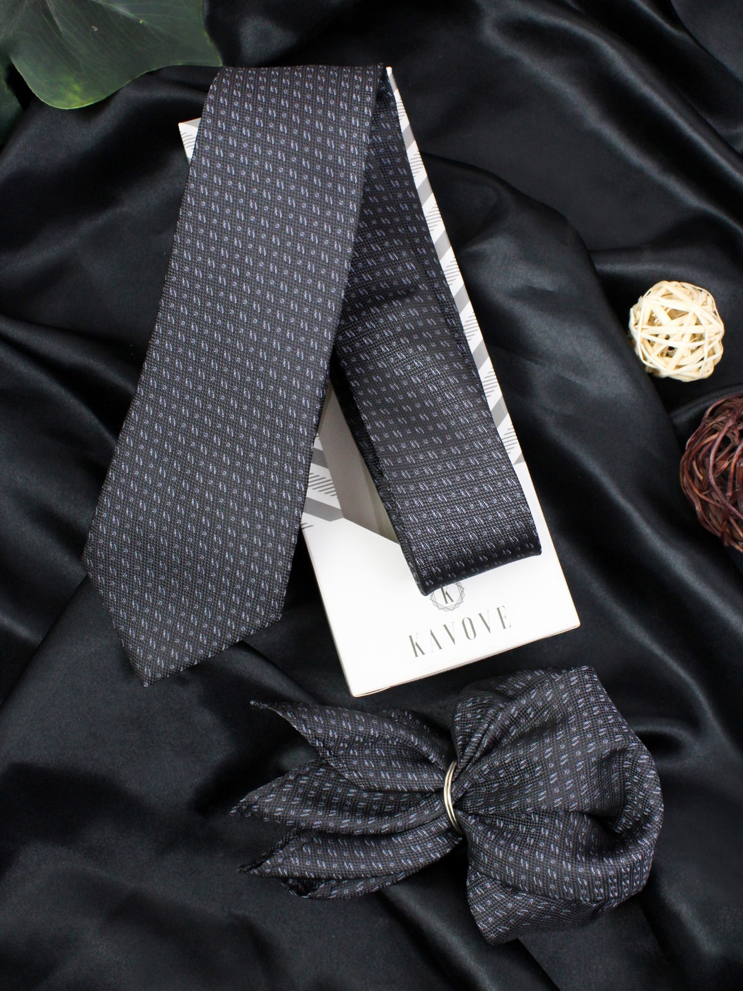 

KOVOVE Black Patterned Accessory Gift Set