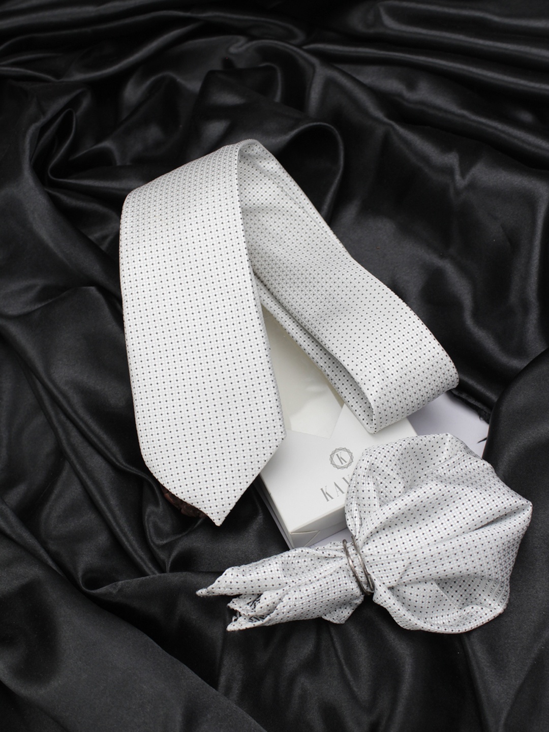 

KOVOVE White Polka Dots Tie & Pocket Square Gift Set