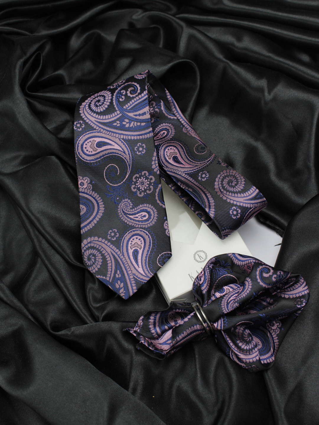 

KOVOVE Men Black & Purple Pack of 2 Printed Tie & Pocket Square Set