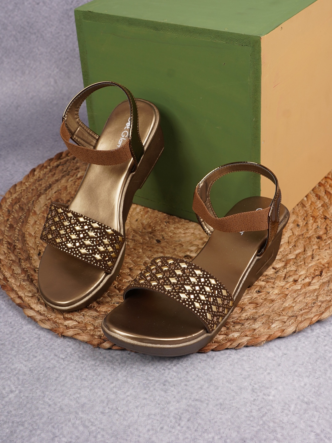 

Get Glamr Copper-Toned Embellished Ethnic Platform Sandals