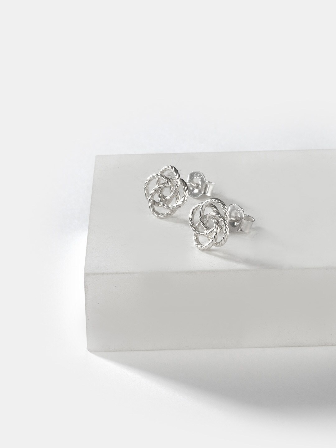 

SHAYA Silver-Toned 925 Silver Contemporary Studs Earrings