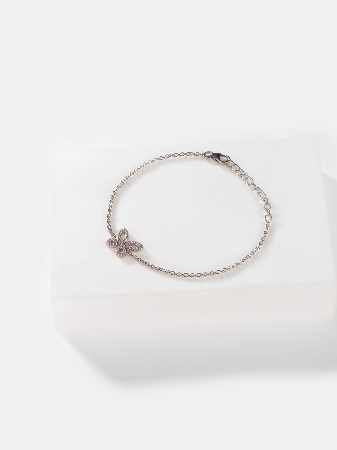 

SHAYA Women Silver-Toned Silver Wraparound Bracelet