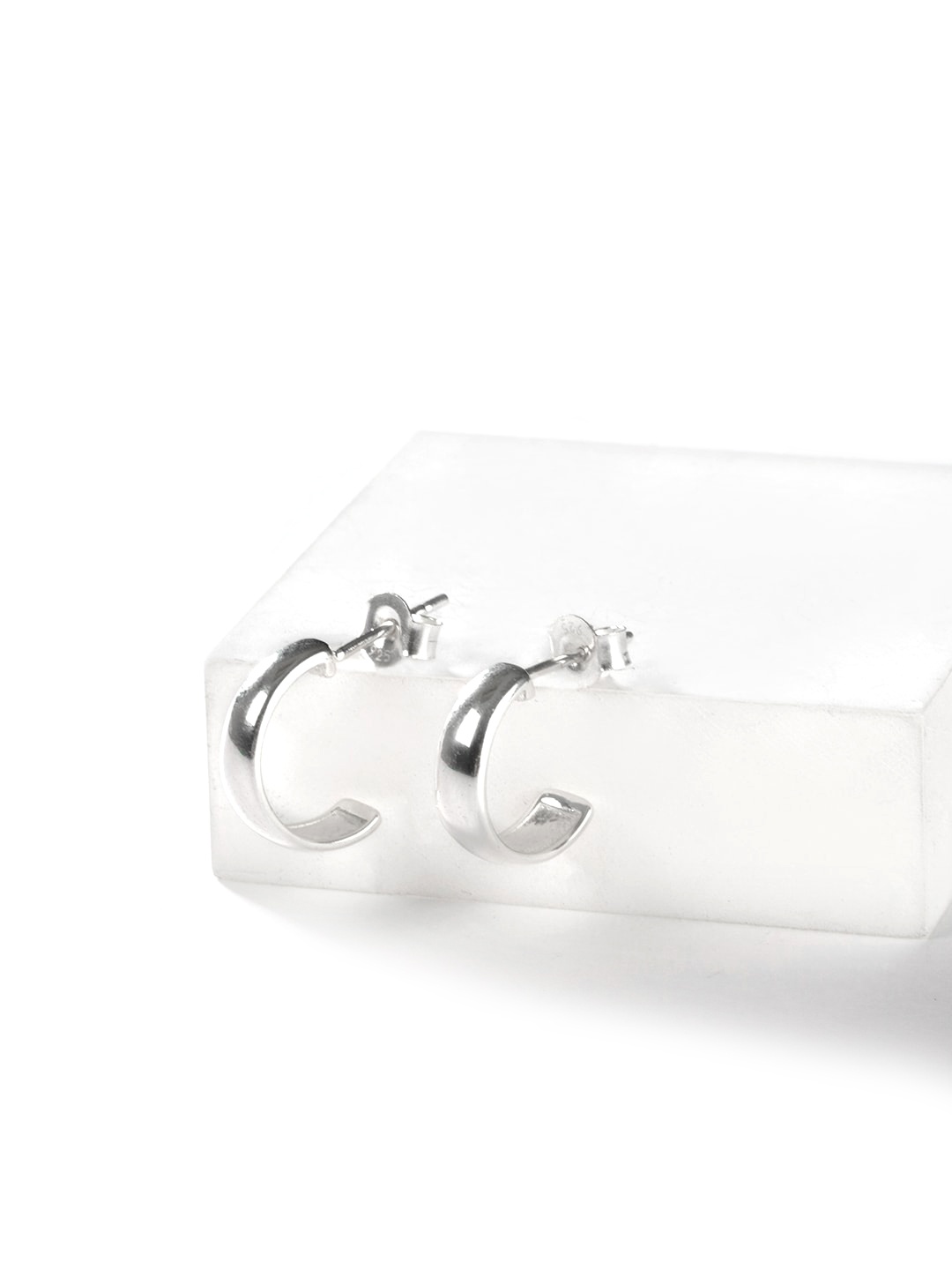 

SHAYA Silver-Toned Contemporary Hoop Earrings