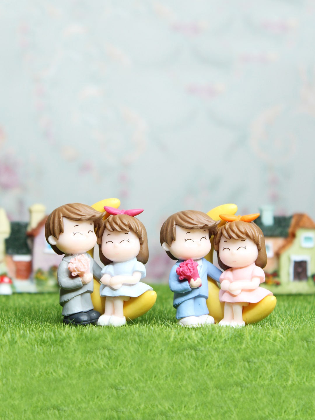 

Wonderland Multicoloured Set Of 2 Couple Miniature Toys, Multi