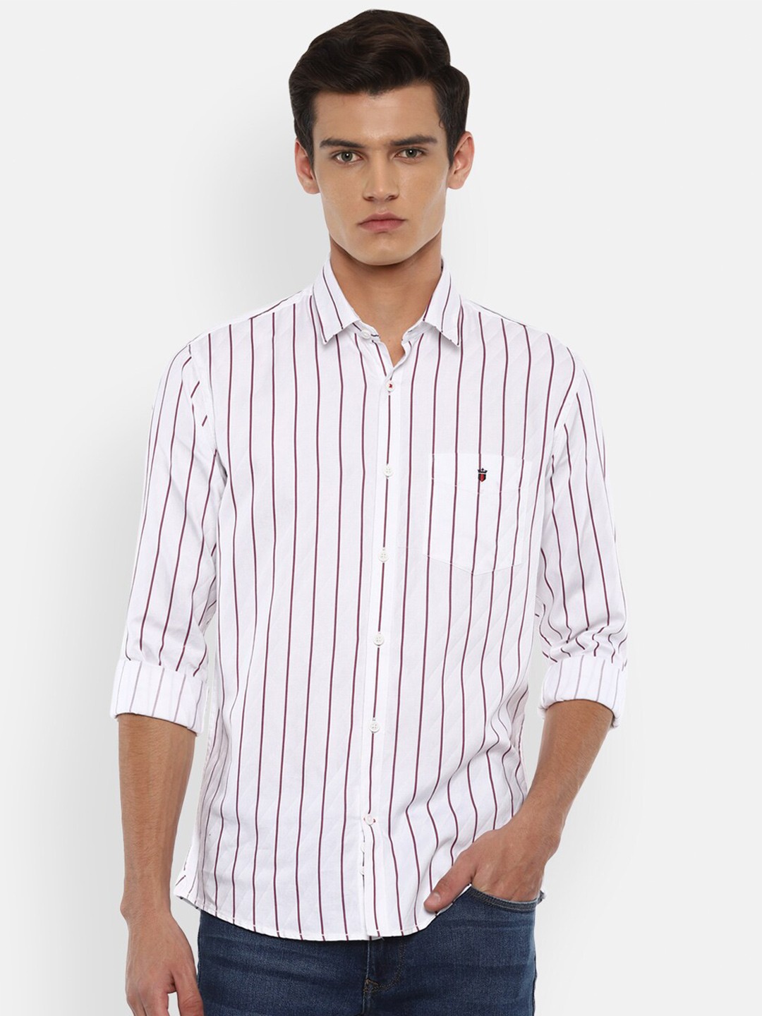 

Louis Philippe Sport Men White Slim Fit Striped Casual Shirt