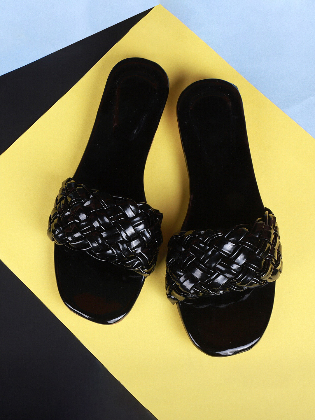 

FABBMATE Women Black Slip-On