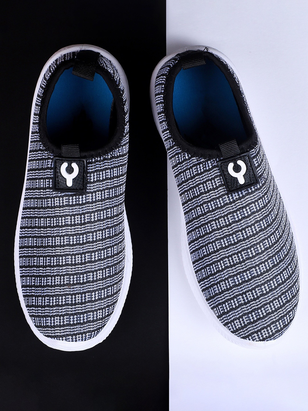 

FABBMATE Women Blue Walking Non-Marking Walking Shoes
