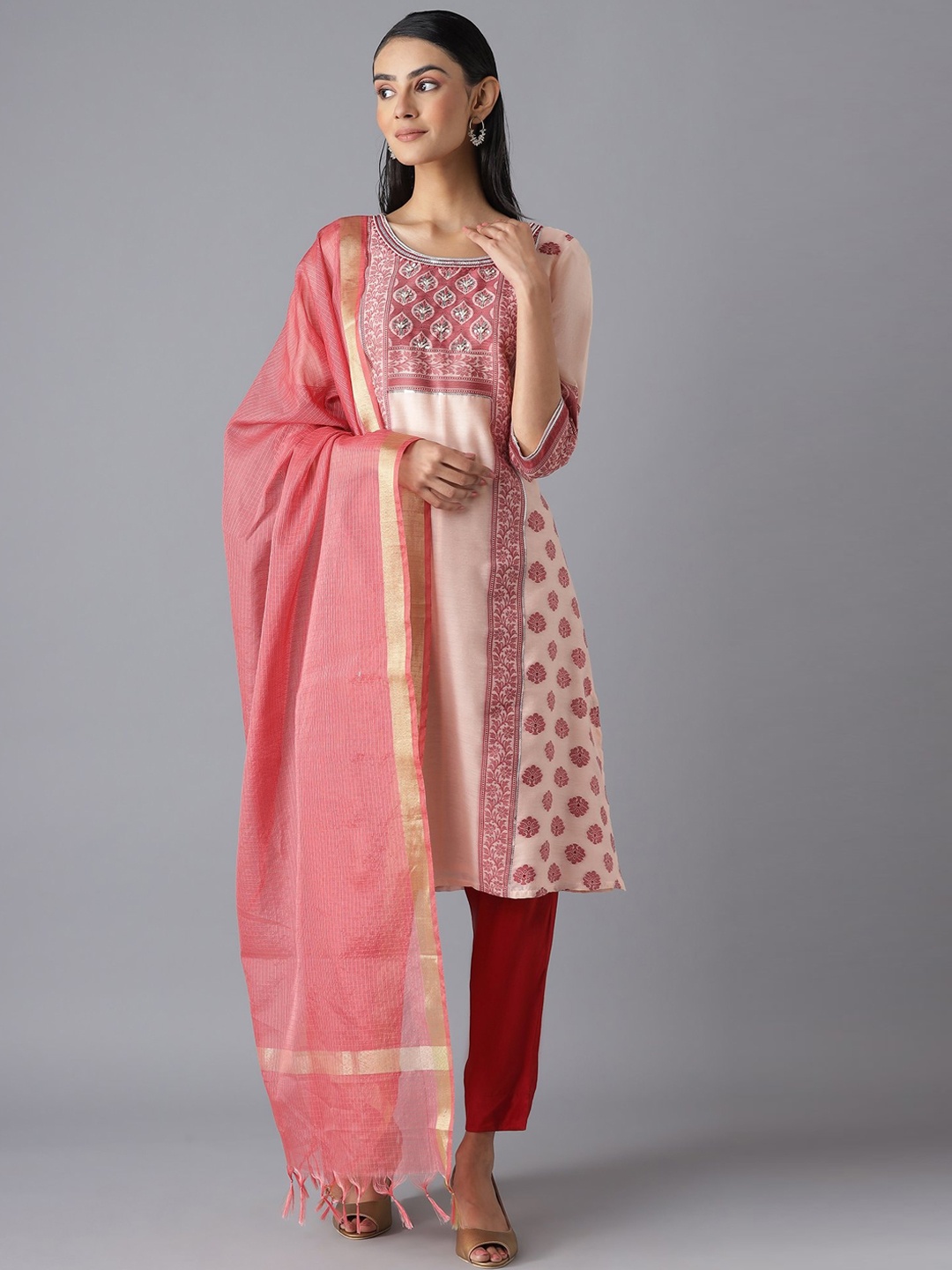 

AURELIA Women Pink Ethnic Motifs Printed Kurta with Trousers & With Dupatta