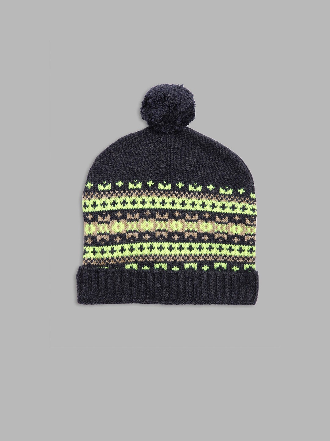 

Blue Giraffe Boys Navy Blue & Flourescent Green Printed Beanie