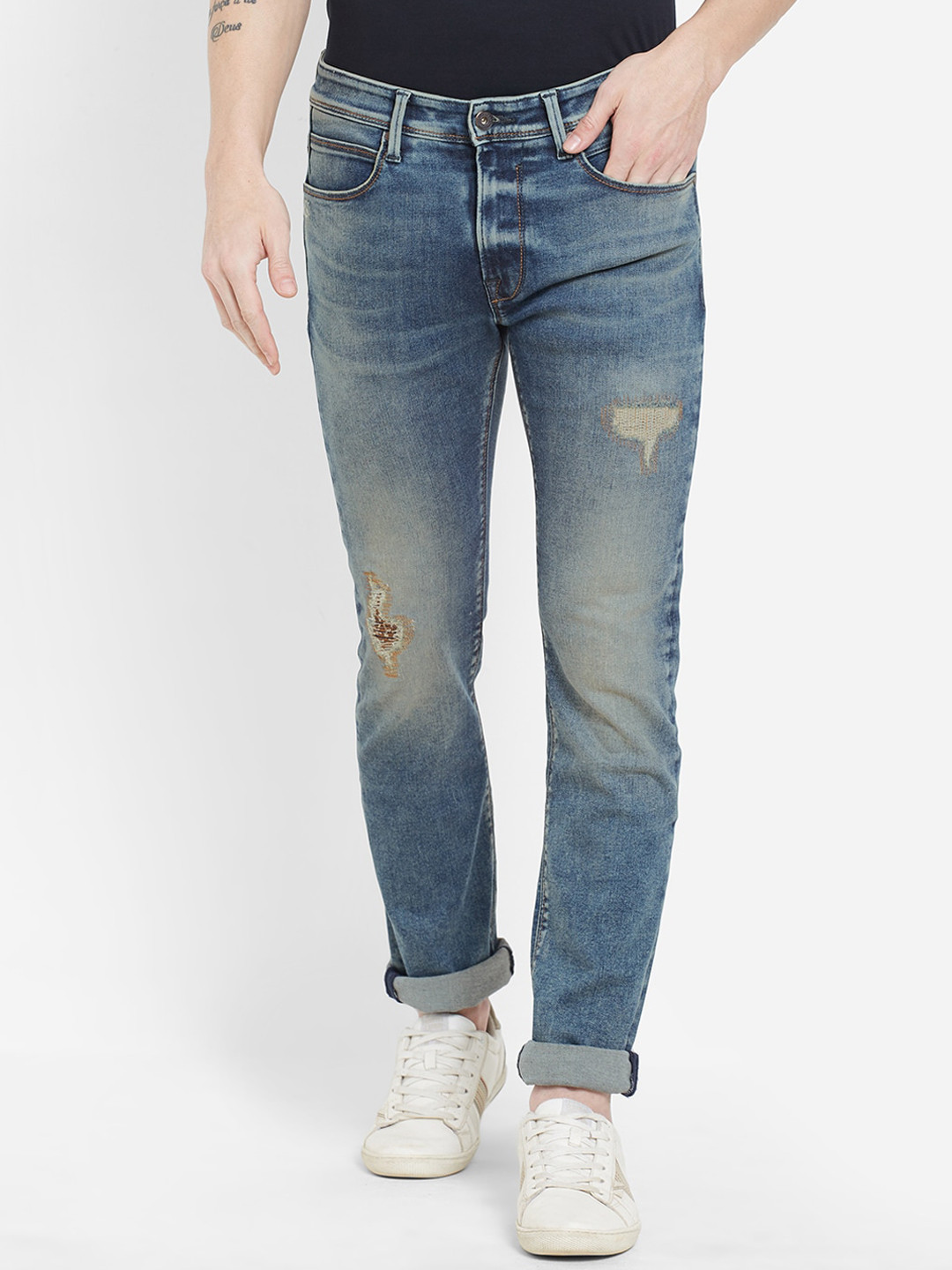 

Pepe Jeans Men Blue Slim Fit Mildly Distressed Heavy Fade Stretchable Jeans