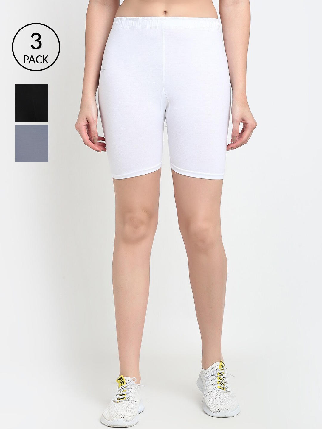 

GRACIT Women Black Biker Shorts
