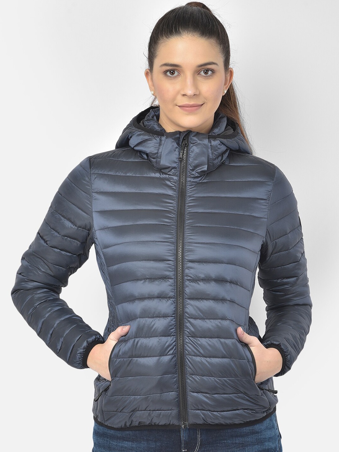 

Woods Women Blue Water Resistant Puffer Jacket