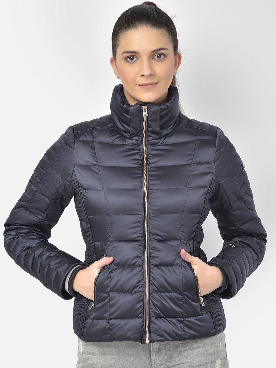 

Woods Women Blue Water Resistant Puffer Jacket