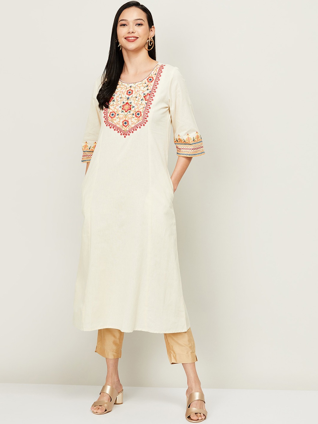 

Melange by Lifestyle Women Cream-Coloured Floral Yoke Design Thread Work Kurta