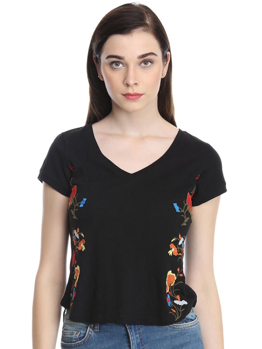 

DODO & MOA Black Floral Embroidered Top