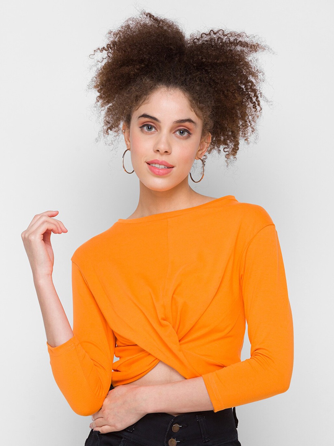 

Globus Yellow Crop Top