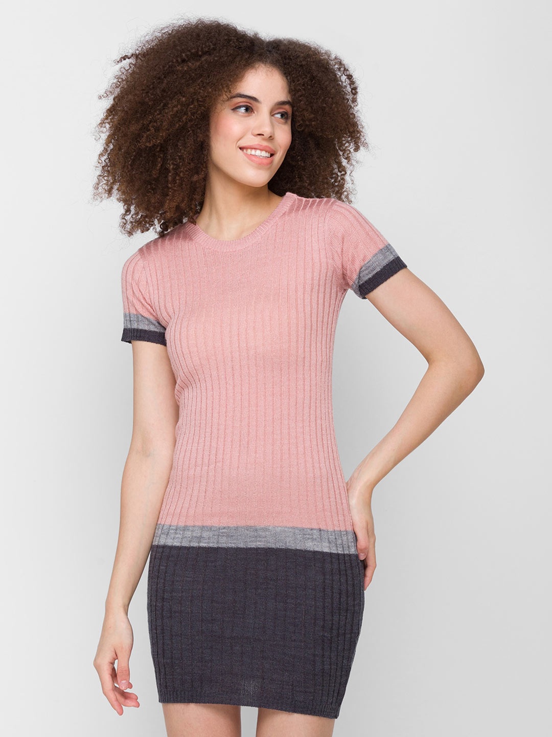 

Globus Pink & Black Colorblocked Bodycon Tshirt Dress