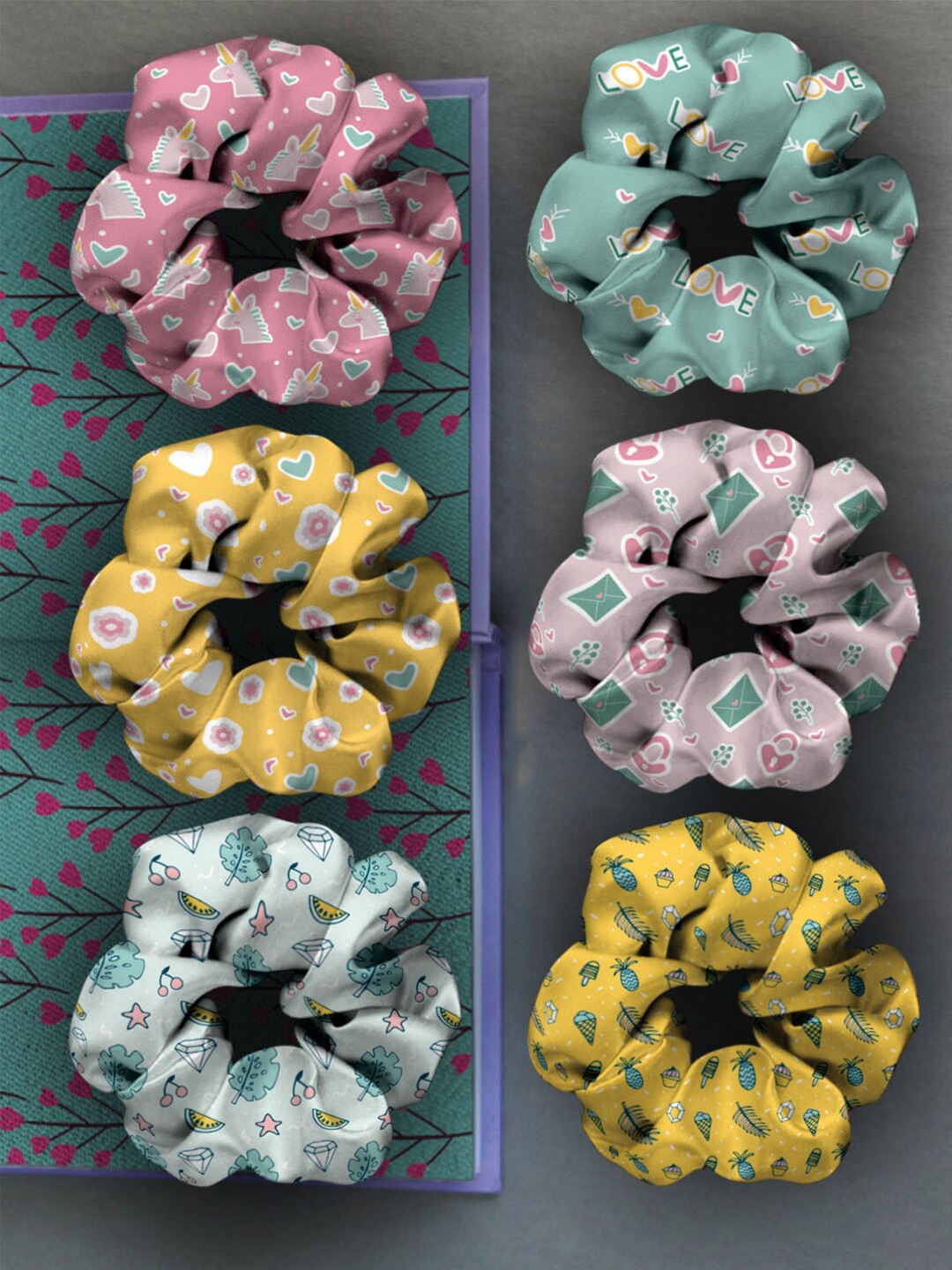 

Ferosh Women Pink & Green Set of 6 Ponytail Holders