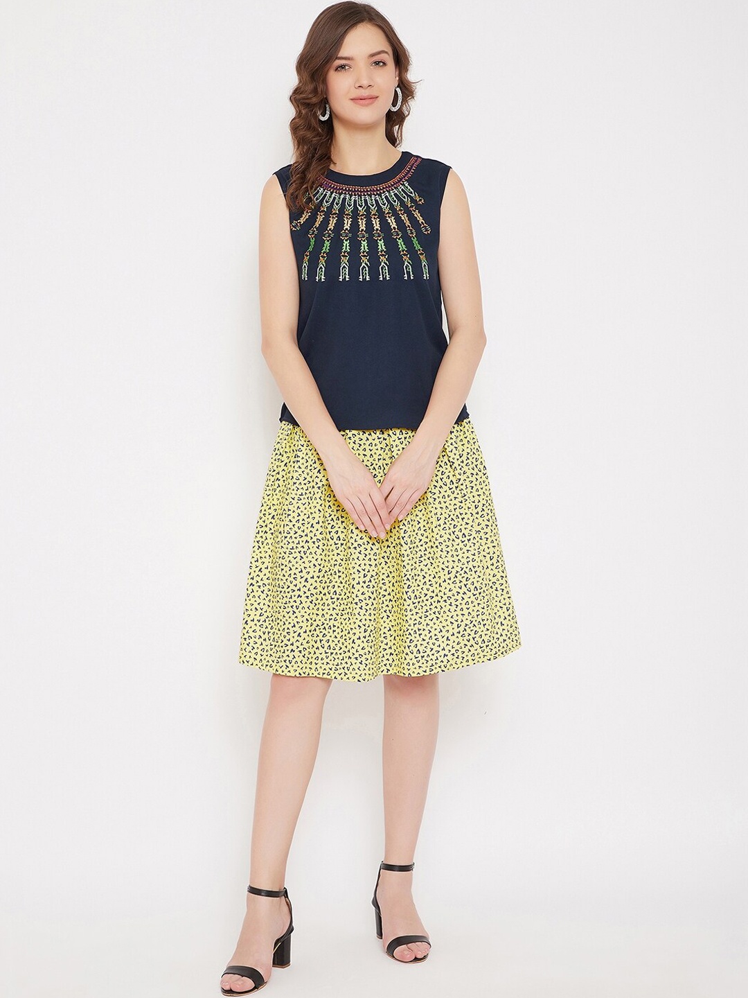 

Bitterlime Women Yellow & Black Printed Skirt