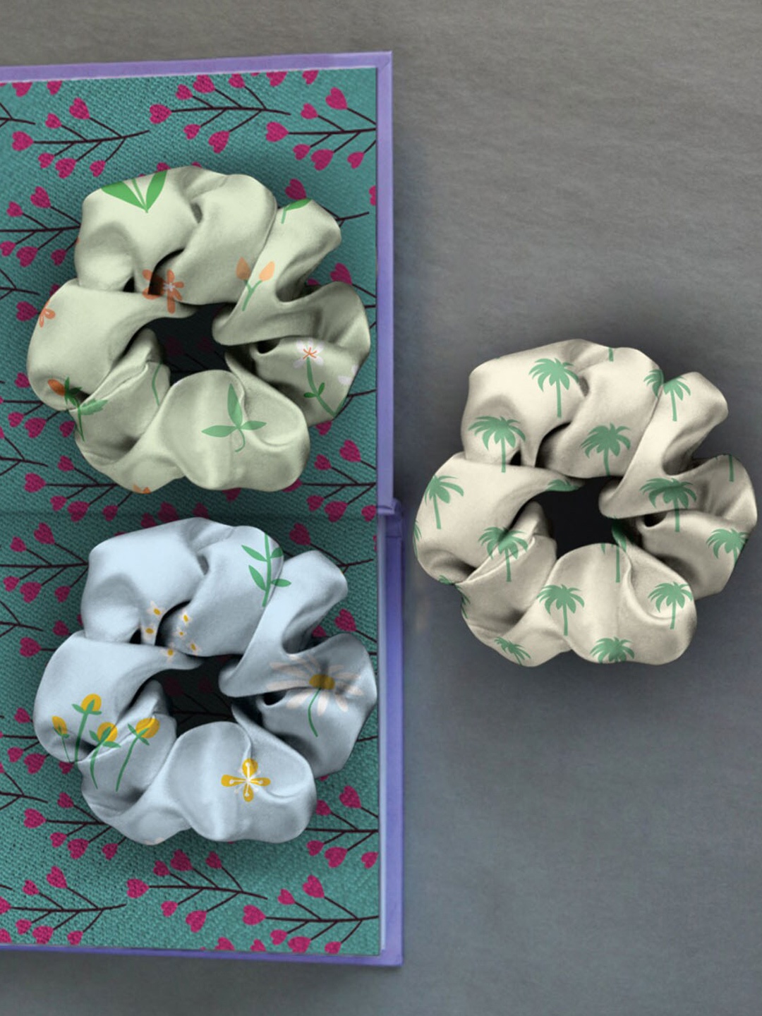 

Ferosh Women Set Of 3 Multi Color Ponytail Holders