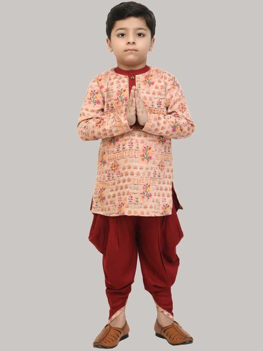 

Muffin Shuffin Boys Peach-Coloured Floral Printed Angrakha Kurta with Dhoti Pants