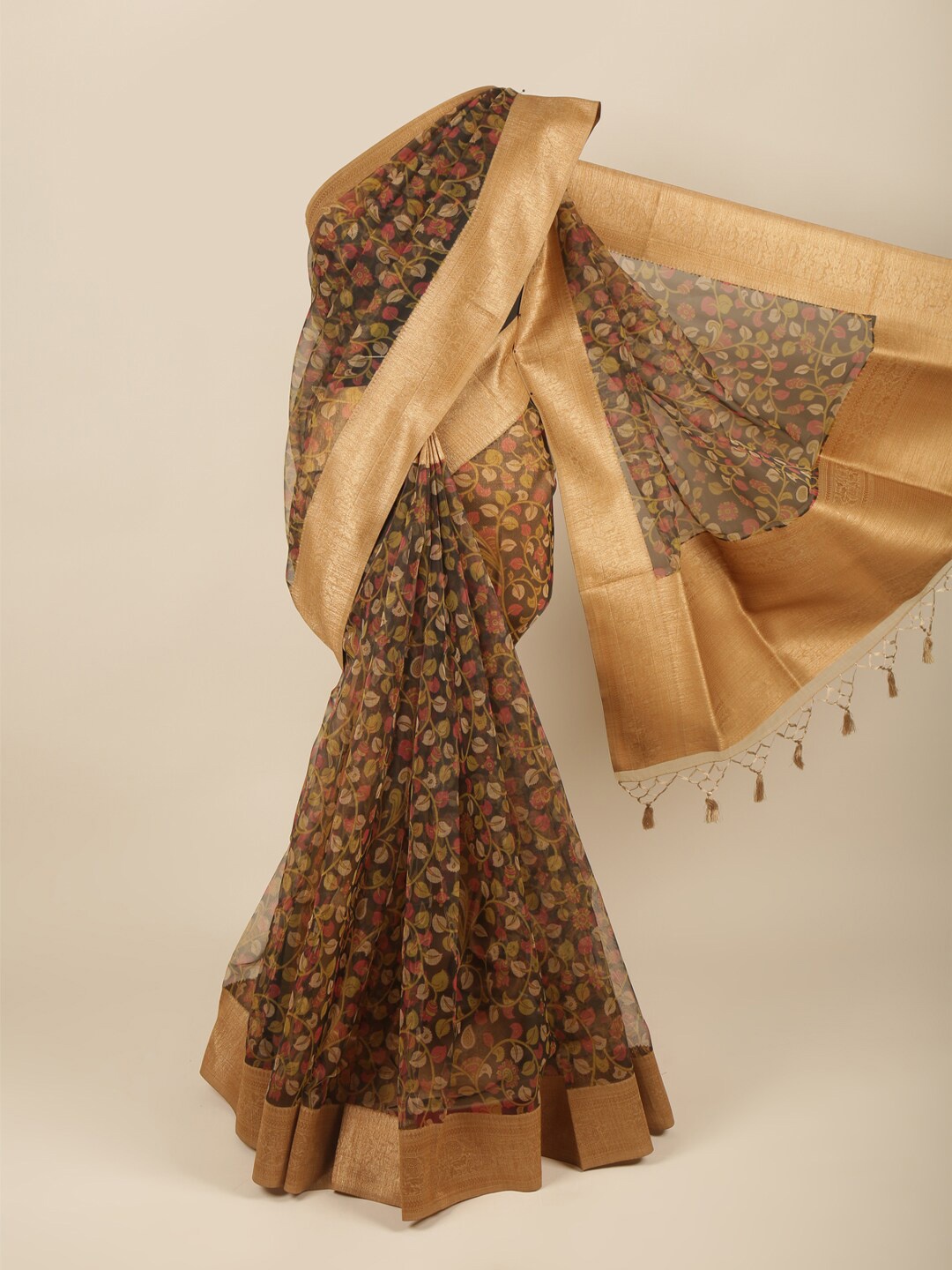 

Pothys Black & Gold Floral Printed Organza Saree
