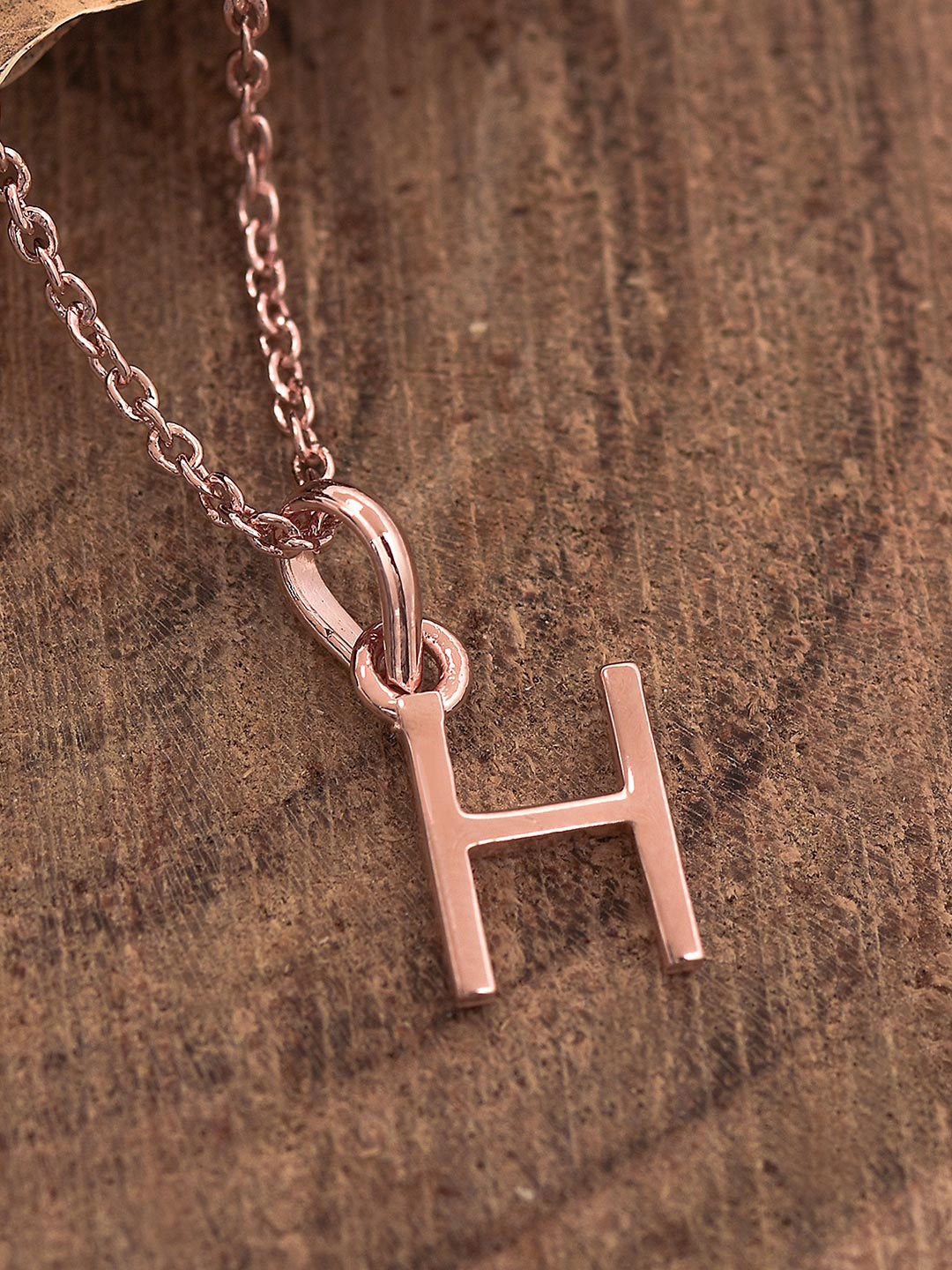 

Tistabene Rose Gold-Plated & Pink Letter H Pendant with Chain