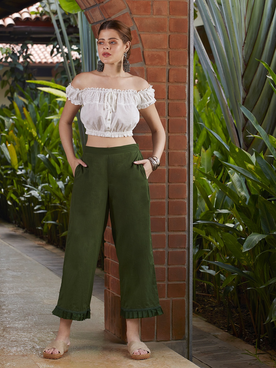 

Sangria Women Olive Green Solid Lace Inserts Pure Cotton Wide Leg Palazzos