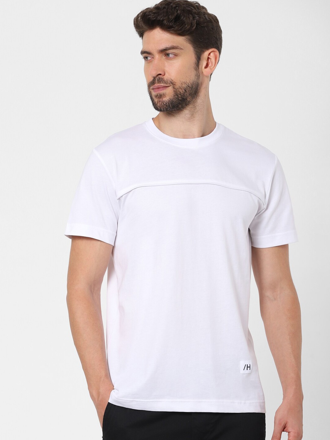 SELECTED Men White Solid Cotton T-shirt