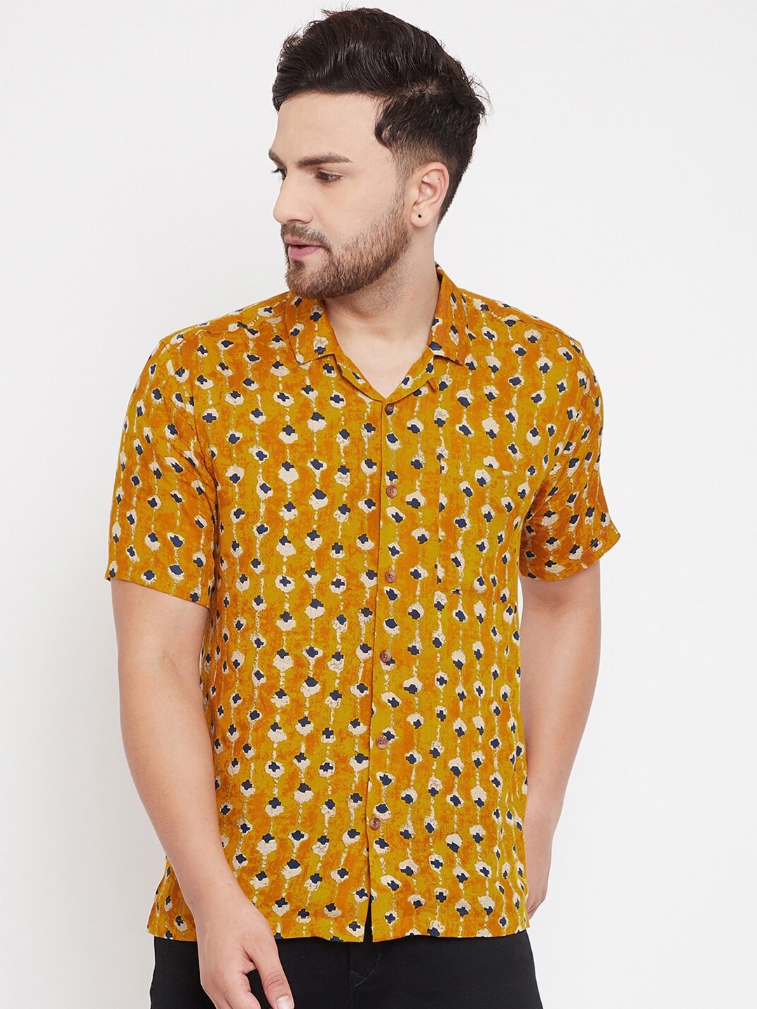 

even Men Mustard Slim Fit Printed Casual Shirt