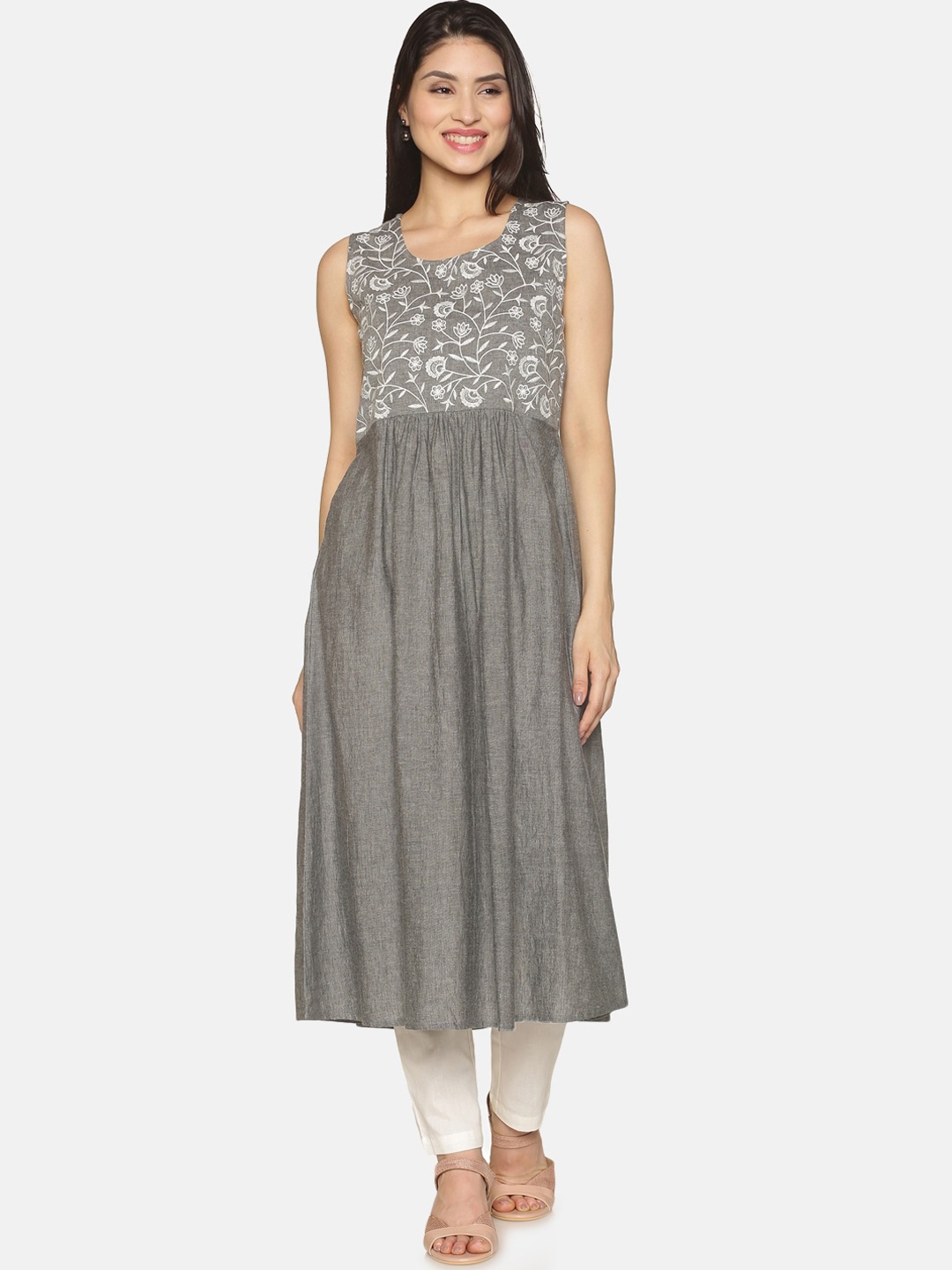 

Saffron Threads Women Grey & Off White Floral Yoke Design Floral Kurta