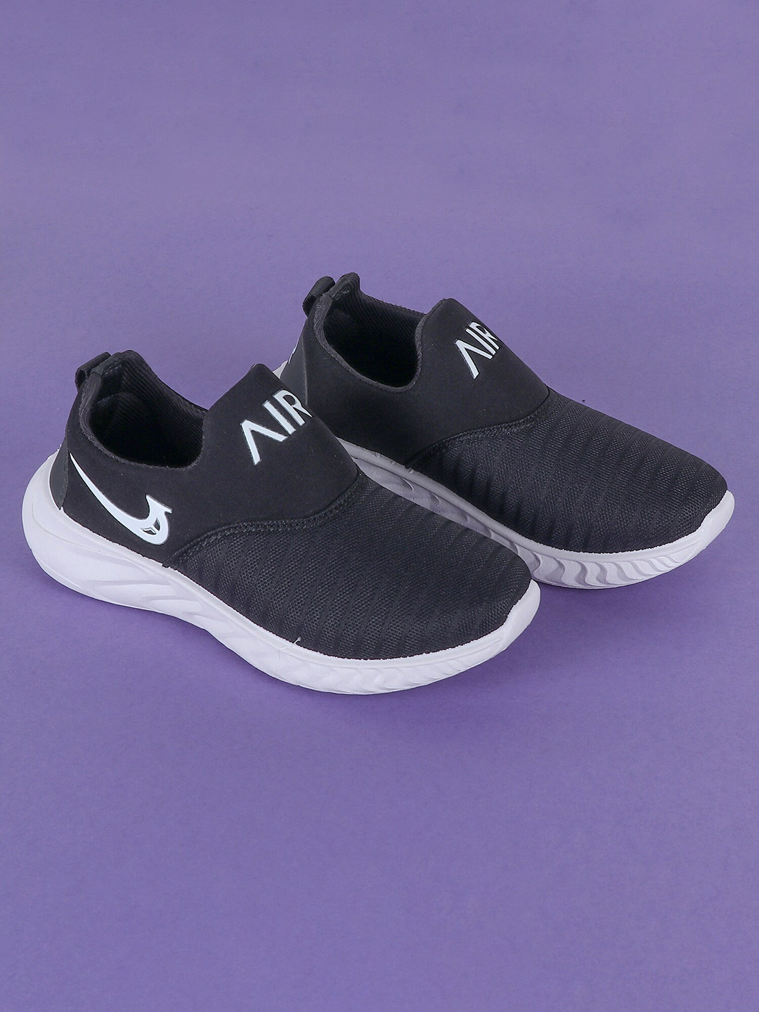 

FEETWELL SHOES Kids Black Slip-On Sneakers