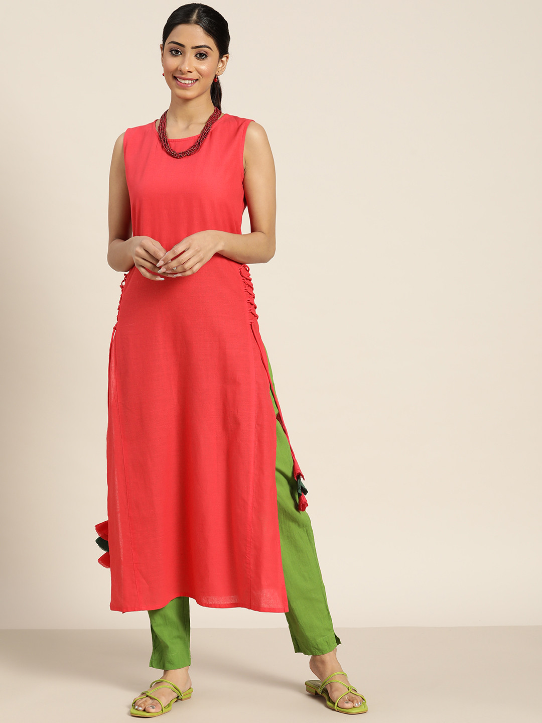 

Sangria Women Coral Red Solid Cotton Kurta