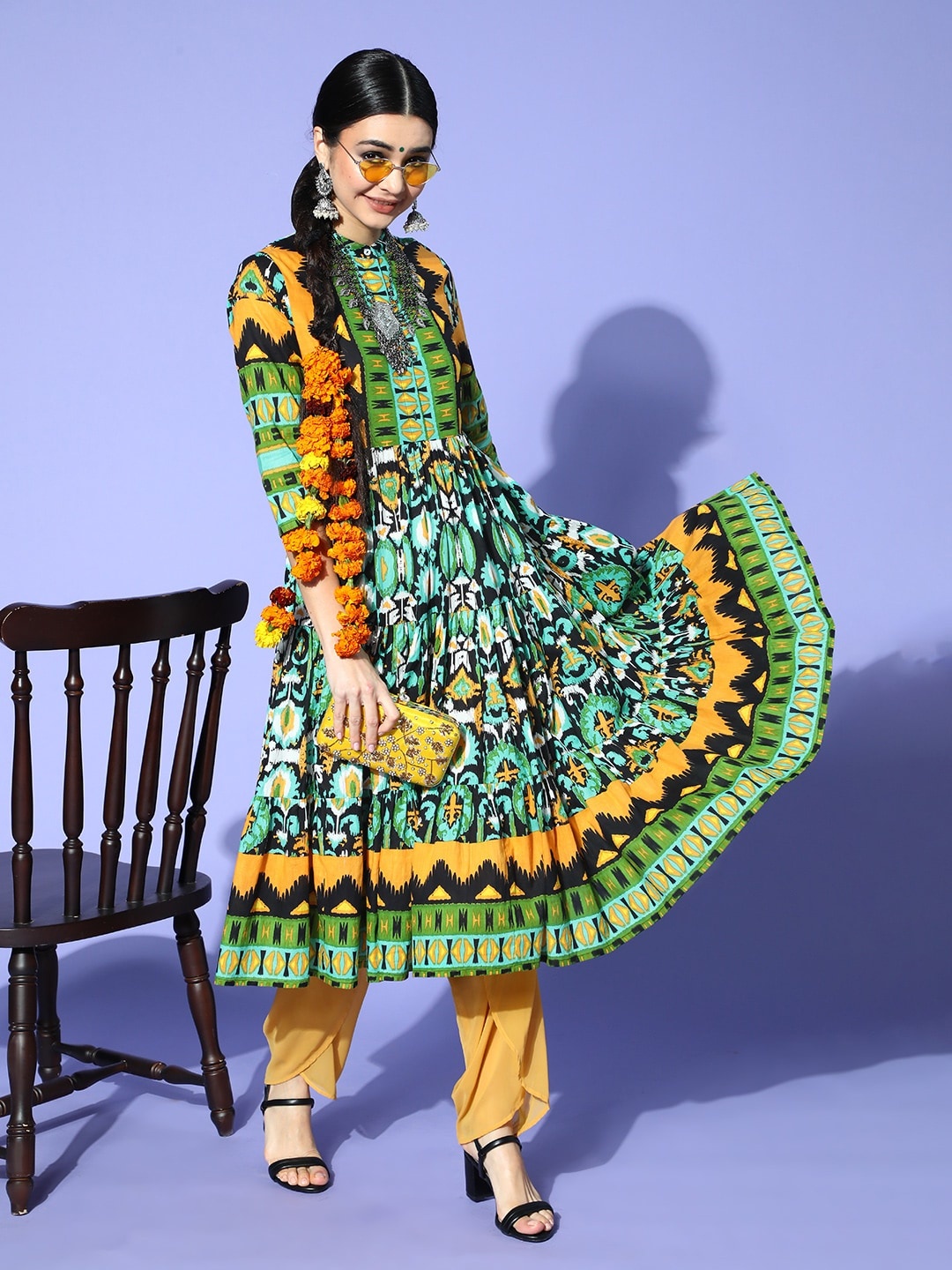 

Sangria Women Green & Black Ethnic Motifs Printed Tiered Pure Cotton Kurta