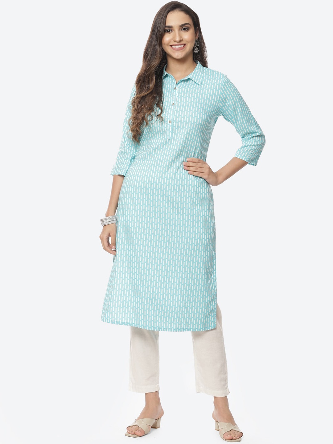 

Rangriti Women Blue Geometric Printed Kurta