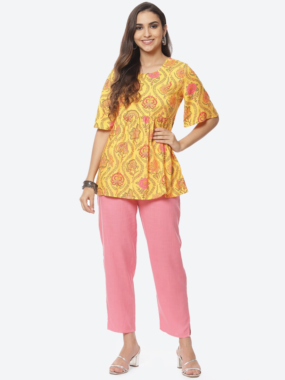 

Rangriti Yellow & Pink Floral Print Keyhole Neck Peplum Top