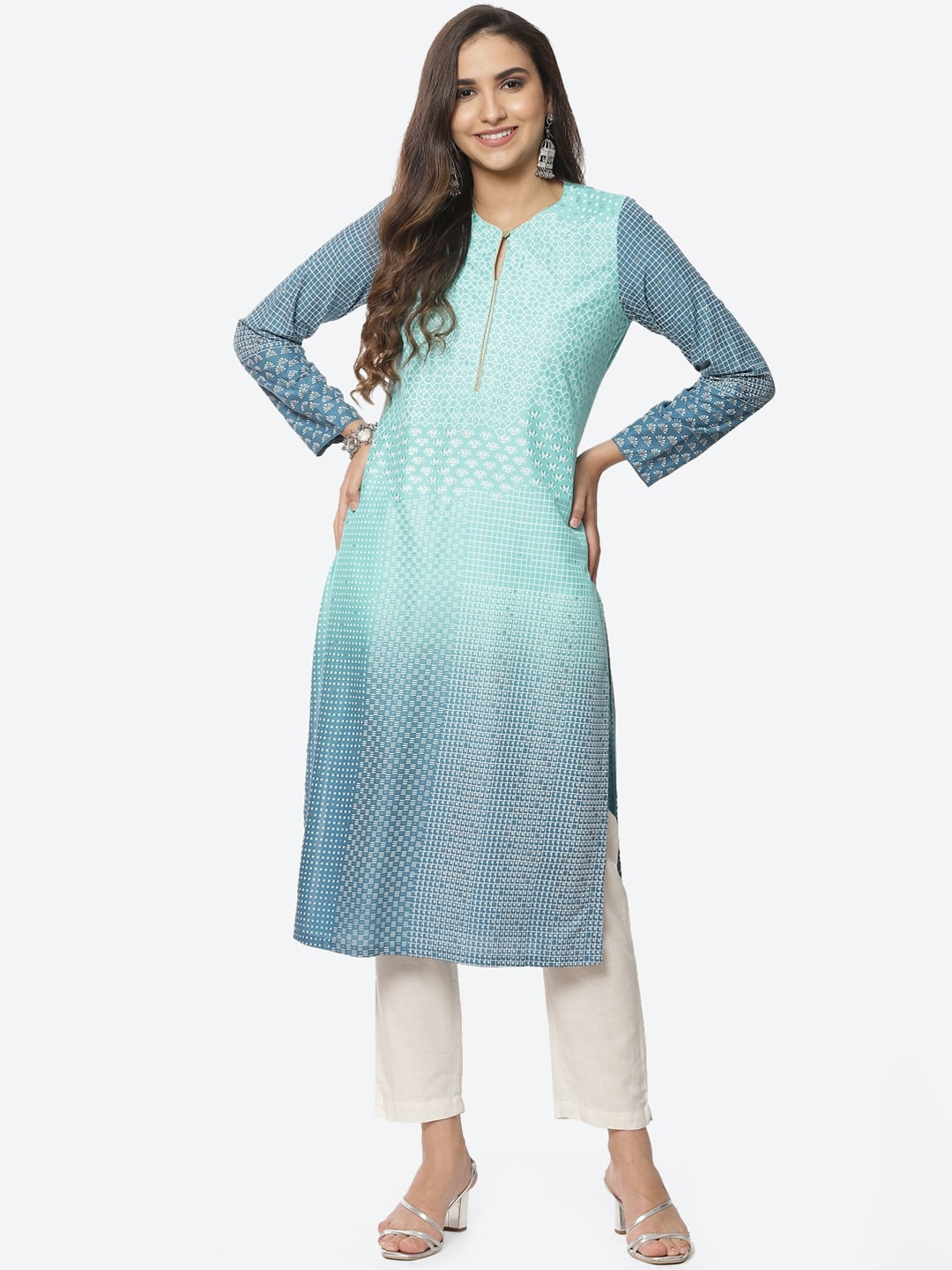 

Rangriti Women Blue Floral Printed Kurta
